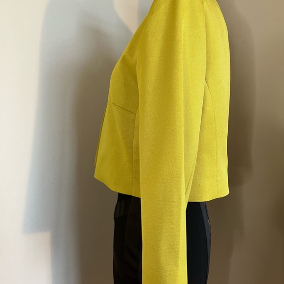 Hobbs London Lime Green Cropped Blazer - Picture 6 of 10
